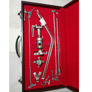 Retracteur Leyla avec spatules de fixation mettant en avant une conception auto-fixante pour la neurochirurgie assistée par endoscope - Product Image 6