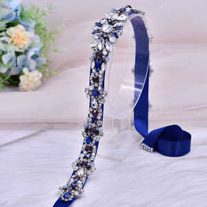 Cinturón Ajustable Bridella BS125ML con Pedrería y Perlas Color Marfil para Bodas, Bailes de Graduación y Eventos Formales - Product Image 4