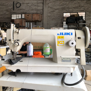 Máquina de Coser Industrial de Puntada Fija DS-9870-D2, Nueva, Usada, con Estructura de Acero y Mango de Plástico, Garantía de 3 Años - Product Image 2