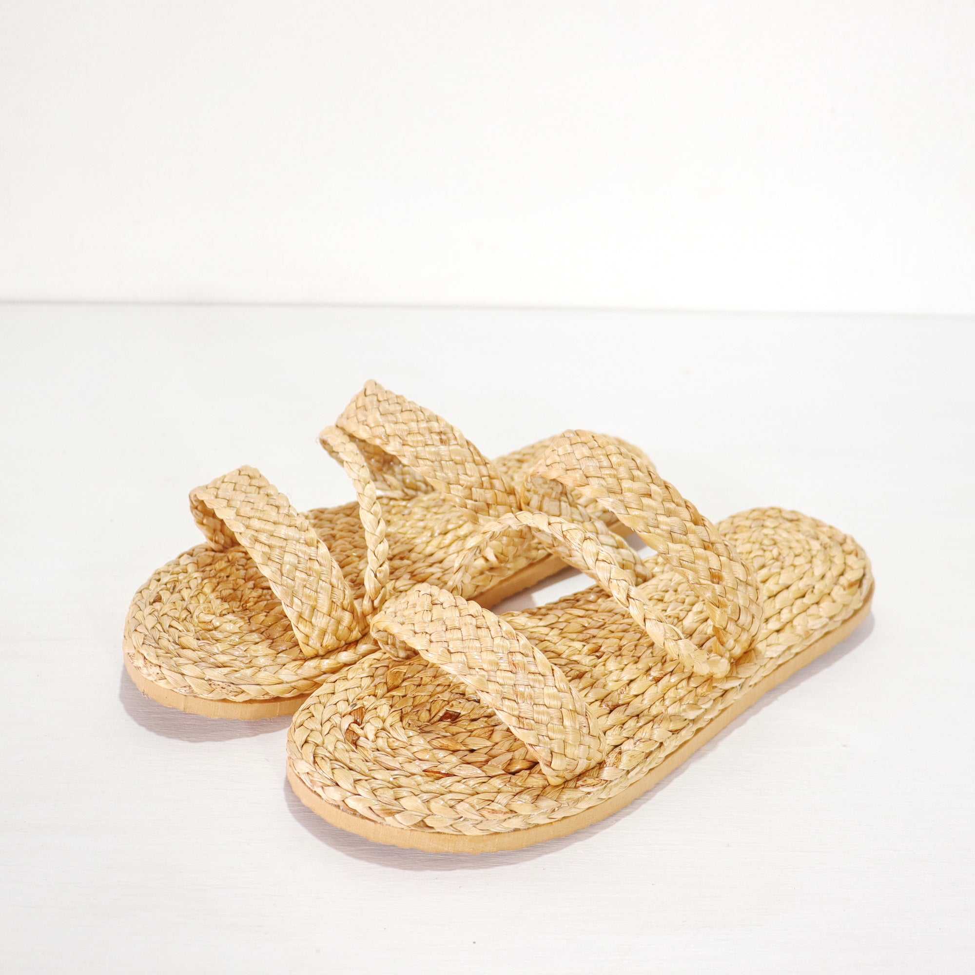 ธรรมชาติ