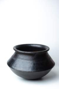 Ollas de Barro Naturales de Alta Calidad, Ecológicas, Clásicas, de 5 Litros, Color Negro, Aptas para Cocina, Inducción y Gas - Product Image 2