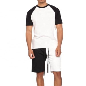 Camiseta y pantalones cortos de bolsillo Premium de verano de nuevo proveedor de alta calidad, conjuntos cortos de bloque de color para hombres - Product Image 1