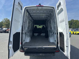 Occasion 2023 Me-rce-des-Be-nz Spri-nter 2500 - Product Image 4