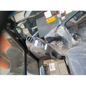 Excavatrice sur chenilles Hitachi ZX 85USB-5A, composants hydrauliques Eaton, pompe Shimadzu, moteur à haute puissance de creusement, garantie 1 an - Product Image 6