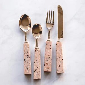 Couverts en acier inoxydable or rose avec gravier Set de couverts royaux de luxe à poignée en marbre pour la maison - Product Image 3