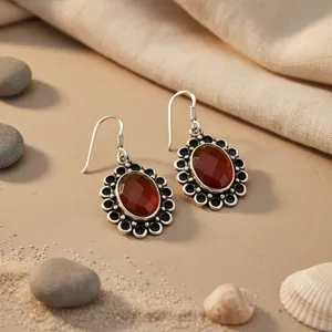 ต่างหูเงินแท้ 925 ประดับพลอยคาร์เนเลียน ดีไซน์หรูหราสำหรับผู้หญิง - Product Image 1