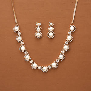 สร้อยคอโมติเซอร์โคเนียโมติทรงลูกบาศก์คุณภาพสูงพร้อมโรเดียม2โทนสินค้าส่งออกที่ทันสมัยสั่งซื้อออนไลน์ - Product Image 1