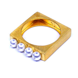 Affordable 925 Sterling <b>Silver</b> Gold Plated Wholesale Jewelry Supplier Freshwater Pearl Gemstone Band Ring - Product Image 2