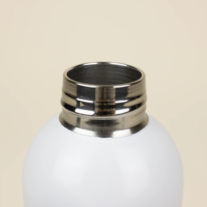 Botella de Agua Térmica de Acero Inoxidable de Estilo Nórdico Blanco de 550 ml, Sostenible y Ecológica - Product Image 6