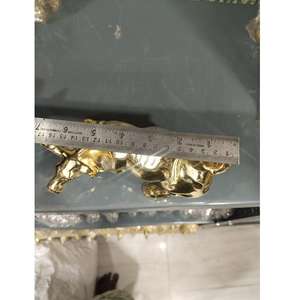 Figurine de taureau en métal antique, sculpture rustique vintage, décoration de maison de ferme, pièce de collection d'art pour table ou étagère - Product Image 4