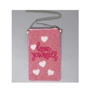 Monedero con cuentas de semillas de inspiración étnica Love Yourself con cuentas bellamente dispuestas para ofrecer estilo y función - Product Image 1