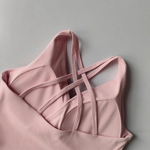 Soutien-gorge de sport de yoga anti-affaissement de style simple pour femmes gilet de fitness absorbant les chocs confortable avec logo avant de vêtements de sport pratique - Product Image 6