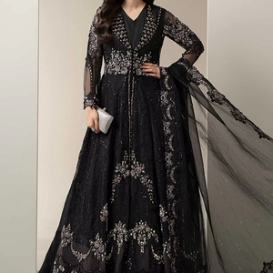 Robe de soirée pour dames d'été Shalwar Kameez Fournisseur direct d'usine Design traditionnel avec combinaison de pelouse lavable à col en O - Product Image 1