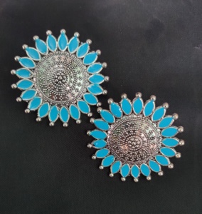 Genuine Quality <b>Earrings</b> <b>Set</b> with <b>Silver</b> Plated Fashionable <b>Earrings</b> Jewelry for Women Wear by Indian Exporters - Product Image 3