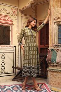 Robe bohème en lin, coupe trapèze, longueur mollet, imprimée à la main, pur coton, noir et vert, mode éthique - Product Image 6