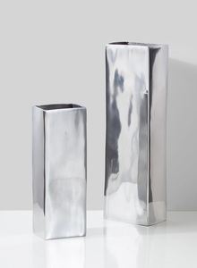 Jarrón de mesa de Metal hecho a mano con acabado de plata brillante para decoración de mesa de boda - Product Image 3