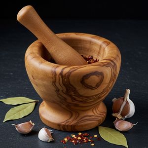 Mortier et pilon en bois dur personnalisable pour broyer les graines de poivre et les épices, offrant une prise ferme et un fonctionnement manuel fluide - Product Image 5