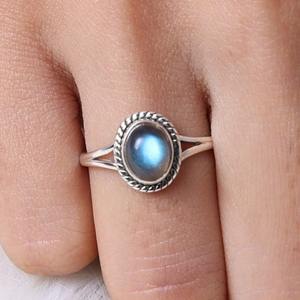 Handmade Classical Ring 925 Solid Silver Jewelry for Women 925 Sterling Silver Labradorite Gemstone Boho Style Ring <b>Sister</b> - Product Image 2
