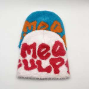 Gorro de mohair personalizado de fábrica para mujeres y hombres, accesorios de invierno bordados en 3D, calentador de cabeza con logotipo borroso - Product Image 5