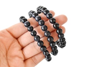 กำไลข้อมือหินทรายสีน้ำเงินขนาด 8 มม. ทรงกลม ขายดี กำไลคริสตัลขัดเงาสำหรับการทำสมาธิ เครื่องประดับหินกึ่งมีค่า - Product Image 2