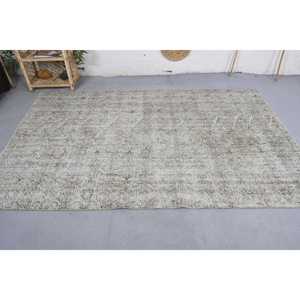 Alfombra Turca Vintage para Habitación de Adolescentes, Tapete de Retales Rectangulares de 5x8, Diseño de Respaldo de Látex, Lana Gris y Beige, Estilo Tabriz - Product Image 3
