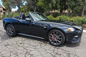 Auto Usado Confiable, Fiat 124 Spider Abarth 2017 - Product Image 4