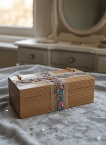 Garniture en dentelle brodée florale avec fil métallique et paillettes multicolores Dewdrop Vine - Product Image 2