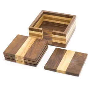 Sous-verres faits à la main 100% sous-verre en bois naturel de haute qualité pour Table à manger classique décoration de la maison noyer par artisanat en croissant - Product Image 1