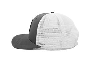Chapeaux de camionneur en cuir gris/blanc avec logo personnalisé OEM Chapeaux à la mode en maille pour l'extérieur/décontractés avec logo personnalisé au Vietnam - Product Image 3