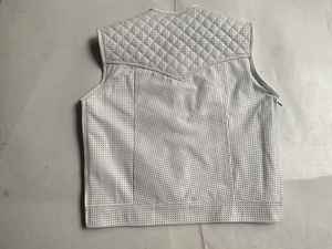 เสื้อกั๊กหนังผู้ชายคุณภาพสูง ราคาดีที่สุด ปรับแต่งได้ กันลม ระบายอากาศ ใส่ได้สองด้าน สไตล์ลำลอง กันน้ำ สำหรับฤดูหนาว ติดกระดุม - Product Image 4