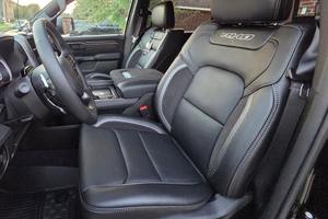 Ram 1500 RHO Crew Cab 4x4 Mo-par Ed-iti-on 2025 d'occasion en excellent état - Product Image 4