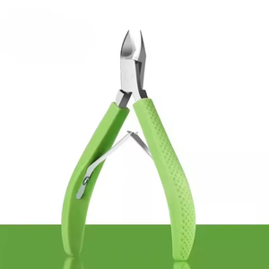 Pinza para cutículas con revestimiento de titanio de primera calidad, diseño de mandíbula de precisión duradero para uñas de los pies, logotipo personalizado, precio competitivo - Product Image 1