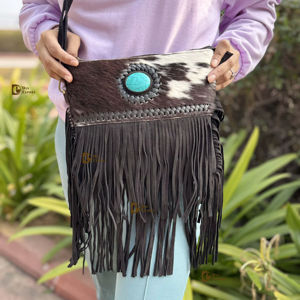 Nouvelle collection Sac à main en cuir de vachette à franges en fourrure Pierre turquoise Sac bandoulière Multi-usages Sacs élégants Sac à franges bohème - Product Image 1