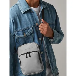 Borsa Promozionale Personalizzabile a Tracolla per Merchandising - Product Image 4