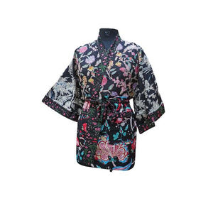 Robe kimono courte de luxe vintage faite à la main pour femmes, motif floral, 100% coton, col en V, cordon de serrage, manches longues, douce et respirante - Product Image 4