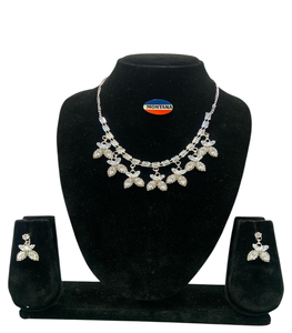 ชุดแฟชั่นประดับเพชรสุดหรู B103ต่างหูสร้อยคอวินเทจคลาสสิกมีสไตล์สำหรับงานครบรอบงานปาร์ตี้ของขวัญงานหมั้น - Product Image 1