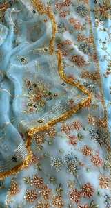 Trajes de moda india bordados a mano sin costuras de diseñador moderno para mujeres para fiestas de estilo tradicional - Product Image 2