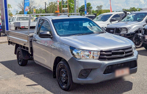 Châssis de cabine 4x2 manuel 2018, couleur argent ciel, 2 portes, 2 sièges, qualité industrielle DIY, personnalisable, garantie de 3 ans - Product Image 2