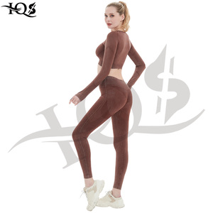 Conjunto de mallas de Yoga de manga larga ecológicas para mujer, transpirable, ligero, de alta textura, bordado frontal acanalado, conjunto sólido de 2 piezas - Product Image 6