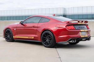 Usado, 2024 GT H Coupé 75001, 100000 Millas, Volante a la Izquierda, Asientos de Cuero, Faros de Xenón, Motor V8 Supercargado, Potencia Rápida - Product Image 5