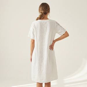 Robe en dentelle à manches courtes et col en V avec poches, 100% lin, taille unique, convient aux tailles 38-46 - Product Image 2