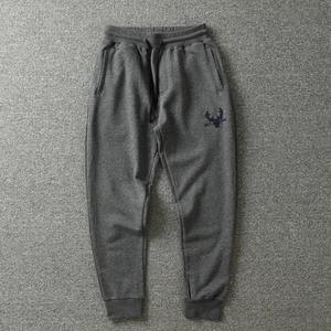 Pantalon de survêtement homme automne 2026 style rétro américain, très élastique, cordon de serrage, imperméable, en maille Oxford imprimée et peinte, 100% coton, sport - Product Image 3