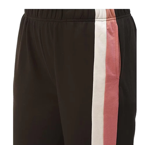 Nouveauté Survêtements à capuche pour femmes avec logo personnalisé Service OEM tendance Vêtements de sport d'hiver avec étiquette privée - Product Image 5