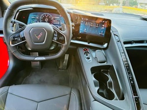 SUPER CLEAN 2024 CH-EVROL-ET COR-VETTE Z06 COUPE  670-HP LT6 V8 PRÊT À ÊTRE EXPÉDIÉ - Product Image 3