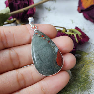 Colgante en forma de pera con bisel de plata de piedra de sangre africana Precio a granel - Product Image 4