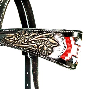 Headstall Collar de pecho y riendas Tallado completo y mazorca y alrededor de tachuelas de níquel Western Leather Headstall y riendas de cuello de pecho - Product Image 5