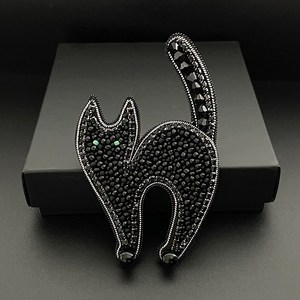 Broches con cuentas Broche de diseñador hecho a mano. Accesorios de alta calidad. Broche de diseño único. El mejor regalo para baby shower. - Product Image 4