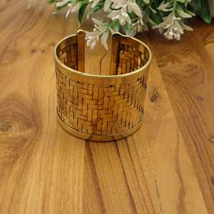 Large bracelet de manchette en laiton tissé Boho déclaration bracelet réglable bijoux tribaux fait à la main Festival Bracelet audacieux bohème - Product Image 3