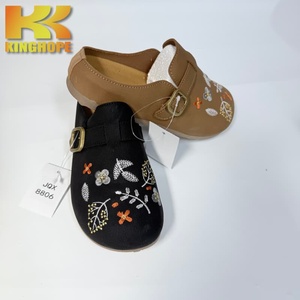 Nouvelles mules plates pour femmes avec broderie florale, chaussures décontractées pour femmes, pantoufles de marche - Product Image 6
