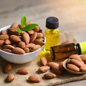 Aceite Portador de Almendras Dulces a Granel para Fabricación de Cosméticos, Aceite Base Prensado en Frío para Cuidado de la Piel y el Cabello y Aromaterapia, Venta al por Mayor OEM - Product Image 2